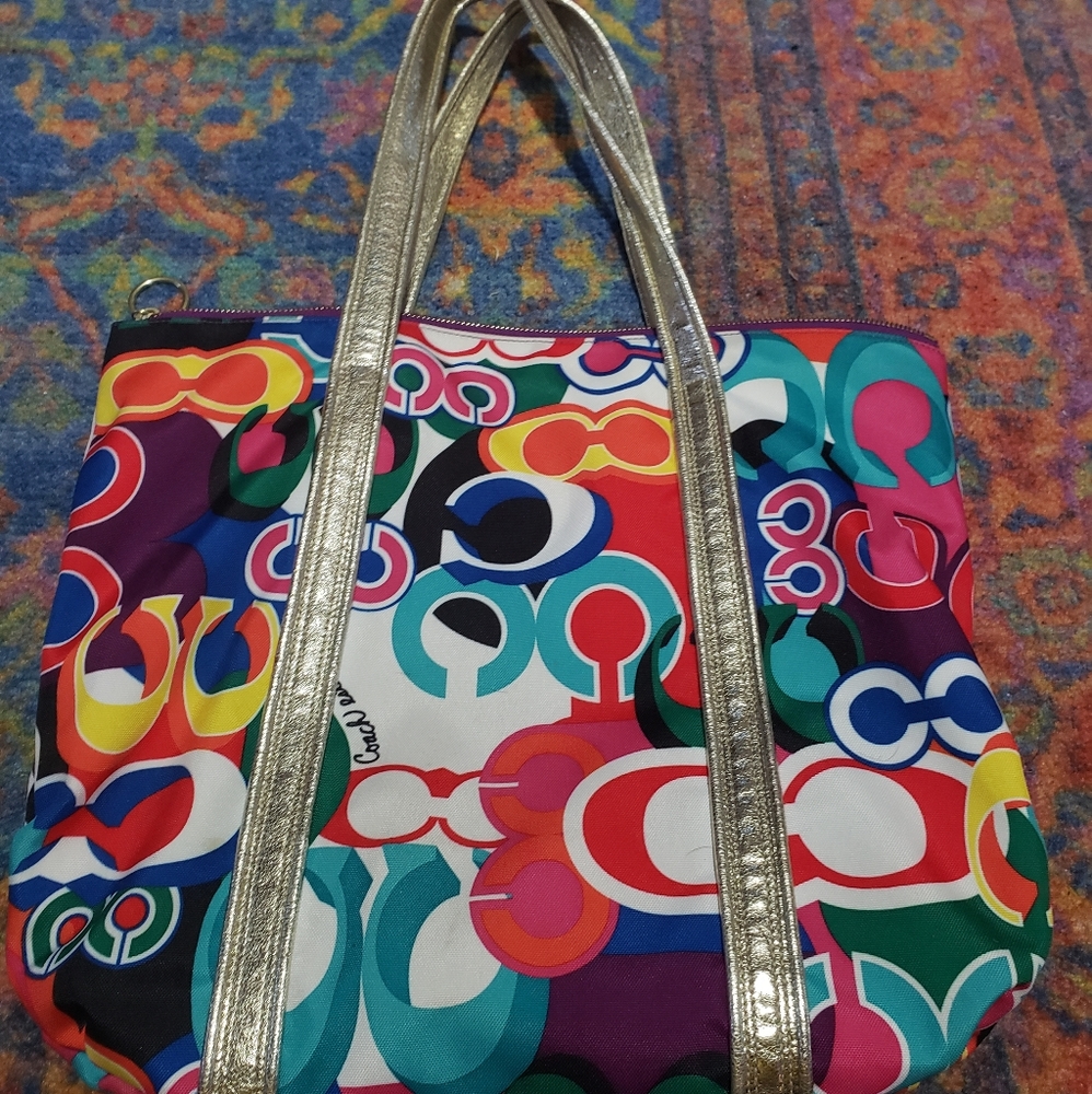 Coach purse poppy - Picture 2 of 3